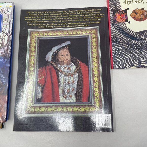Lot of 4 Knitting Pattern Books Mosaic Magic Afghans Historical Figures Pillows - Picture 8 of 10